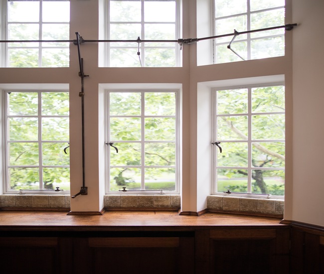 Bay window