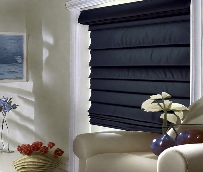 Cascading roman shades