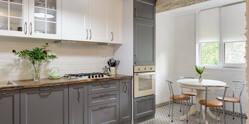 How to Choose the Best Kitchen Window Blinds for Your Home