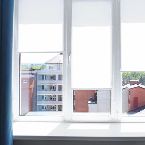 Exclusive Light Filtering Roller Shades